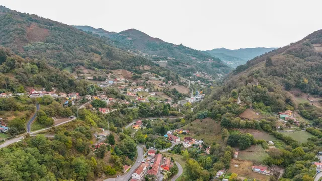OPORTUNIDAD EN ASTURIAS — 27