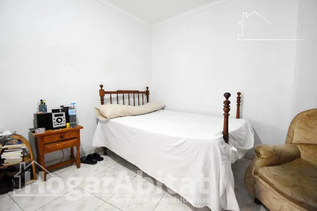 ESPACIOSA CASA CON TERRAZA EN EL HISTÓRICO CASCO ANTIGUO — 22