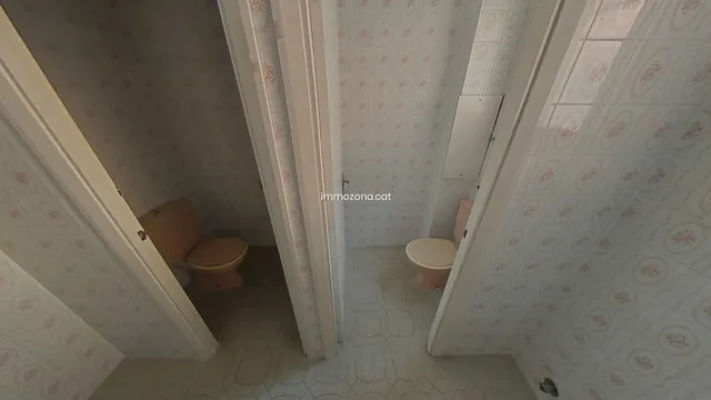 2 LOCALES DE 821 M2. EN TOTAL, FIGUERES — 14