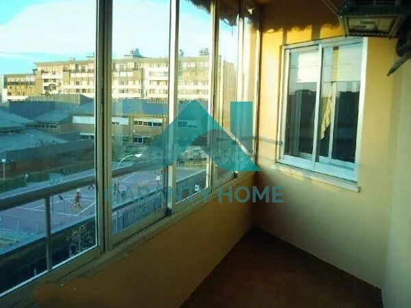 🏡 AMPLIO PISO EN PLENO CENTRO CON TERRAZA Y FACHADA REFORMAD