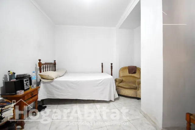 ESPACIOSA CASA CON TERRAZA EN EL HISTÓRICO CASCO ANTIGUO — 21