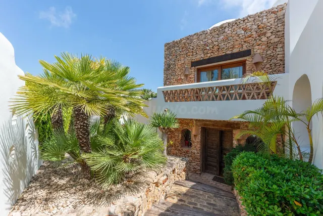 Villa de Estilo Finca Mediterránea con Vistas al Mar en Mora - foto 4