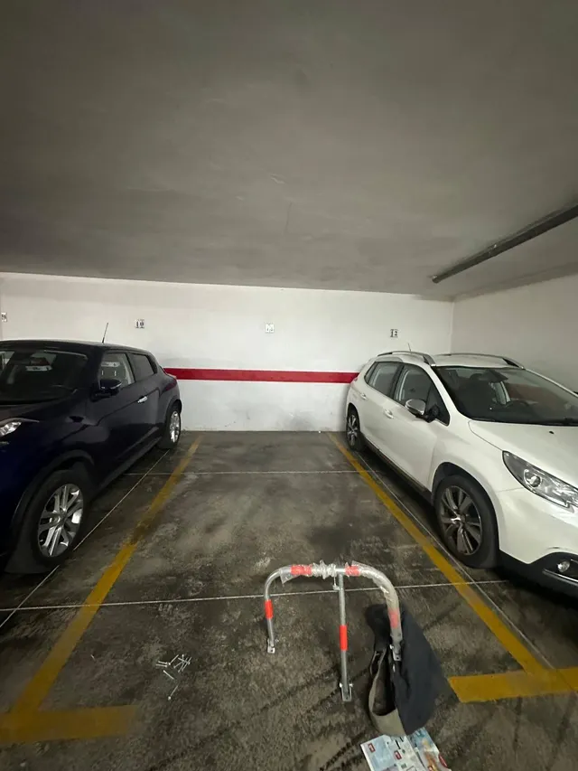 PISO EN VECINDARIO — 26
