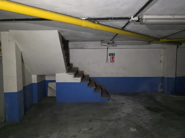 Local comercial de 300 m2 en la principal calle de ciudad naranco — 12