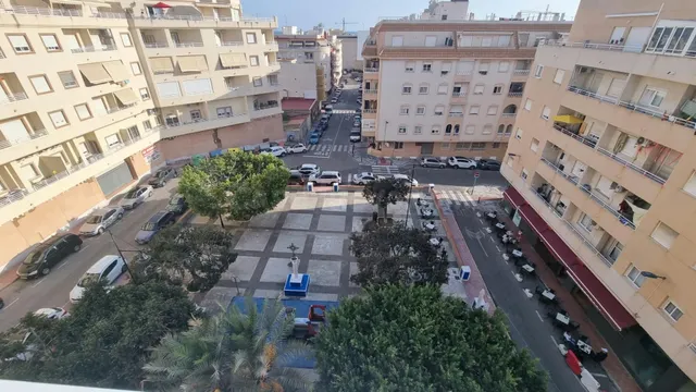 ÁTICO DE 2 DORMITORIOS A 700 METROS DEL MAR - ZONA PLAZA DEL