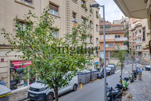 Piso en venta en Sant Gervasi — 37