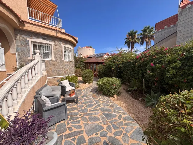 Villa 3 habitaciones 115m² en venta - Doña Pepa — 11