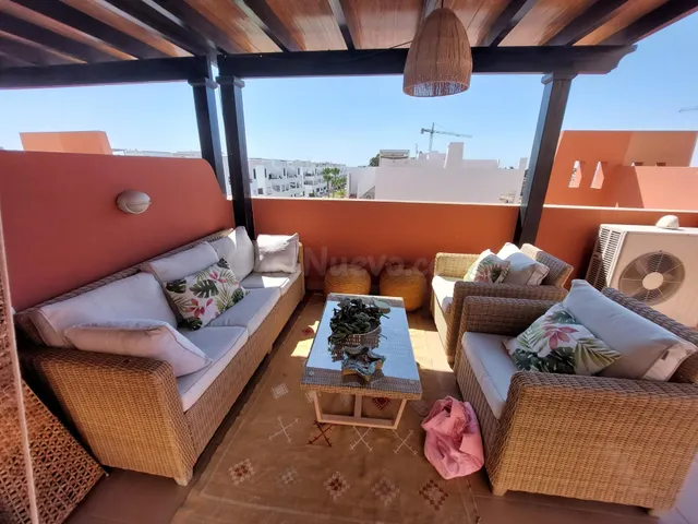 Ático de 2 dormitorios, solarium, garaje en Cala Marqués, Ve