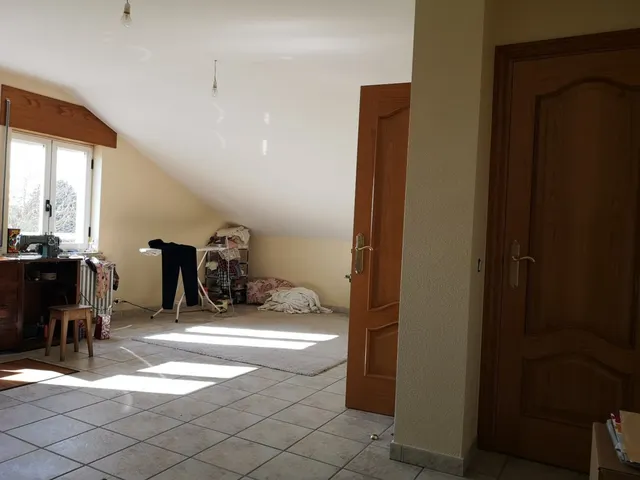 Urbis te ofrece un espectacular terreno con chalet en venta en Ciudad Rodrigo, Salamanca. — 36