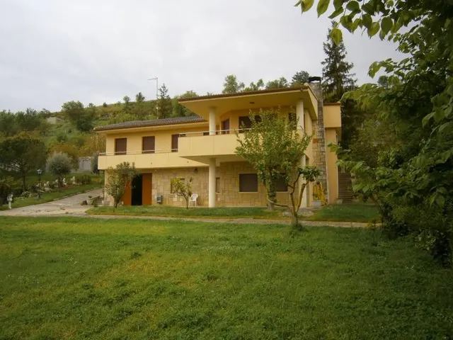 VENTA CHALET ZONA SAN FRONTIS-CARRASCAL, 6 habitaciones, TRE