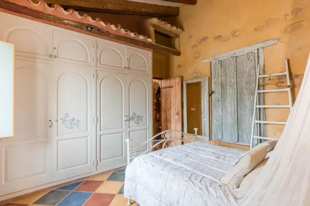 Se vende chalet único - Un rincón dónde habita el arte — 14