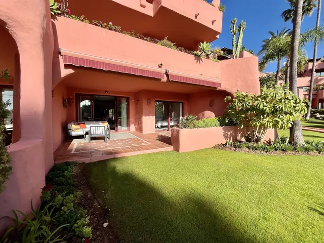 Apartamento 3 habitaciones 129m² en venta - Costa Del Sol - foto 3
