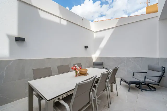 Casa 3 habitaciones en venta - Zona Pueblo — 32