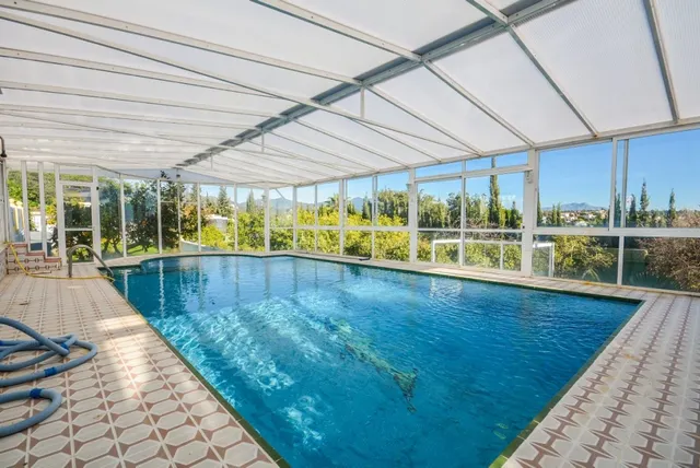 Chalet 8 habitaciones 503m² en venta - Costa Del Sol - foto 5