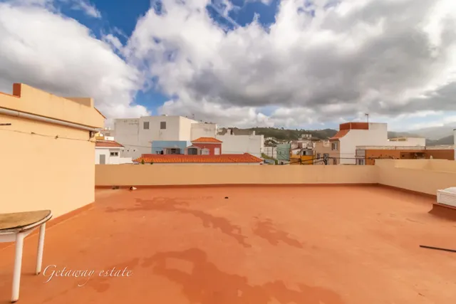 Casa en venta - Propiedad con dos viviendas independientes. — 7