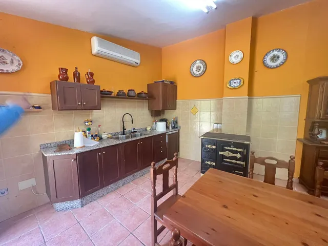 ESPECTACULAR FINCA CON CHALET A 5 MIN DE PONFERRADA — 49