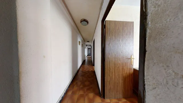 Piso de 59m2 con PLAZA DE GARAJE. Distribuido en tres dormitorios, salón, cocina y baño — 10