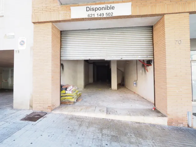 Se vende local comercial en Santa Coloma de gramanet — 12