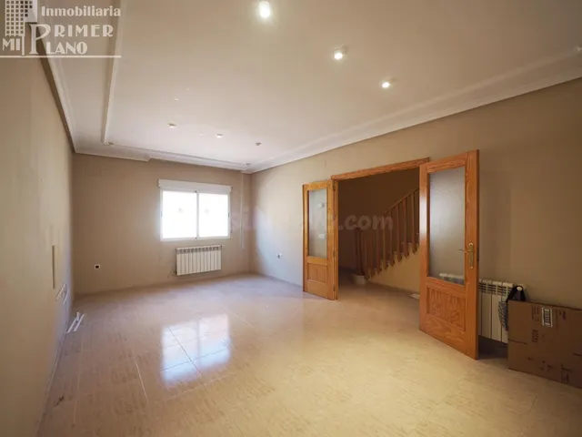 *¡OPORTUNIDAD ÚNICA! Casa adosada en Tomelloso. NO HIPOTECAB