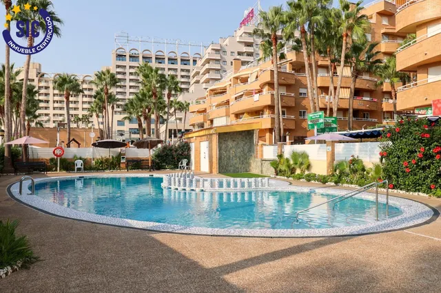 Bonito apartamento en primera línea zona Magic World (Marina