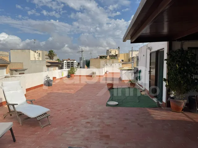 Casa 4 habitaciones 439m² en venta - CENTRO — 48