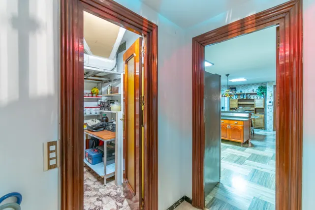 ESPECTACULAR VIVIENDA EN ACERA DEL DARRO — 39