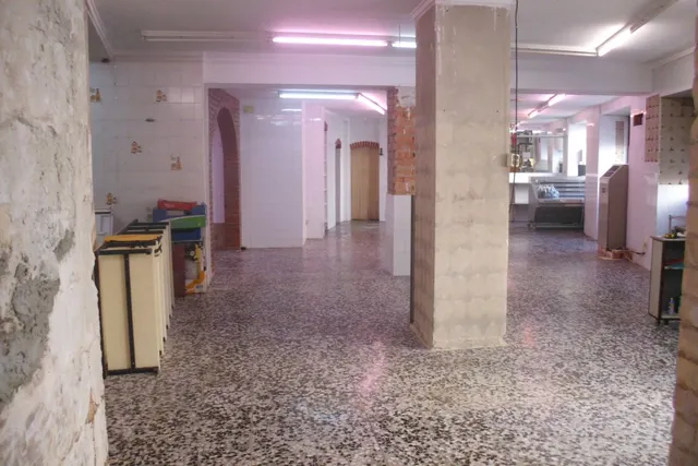 Bajo comercial en Pl. de Baix - Ontinyent