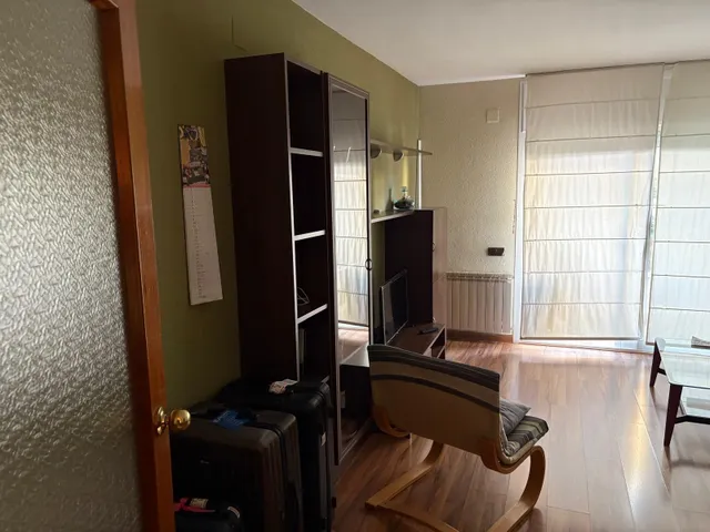 AMPLIO PISO DE 4 habitaciones Y DOS BALCONES EN RIERA MIRÓ, REUS — 12