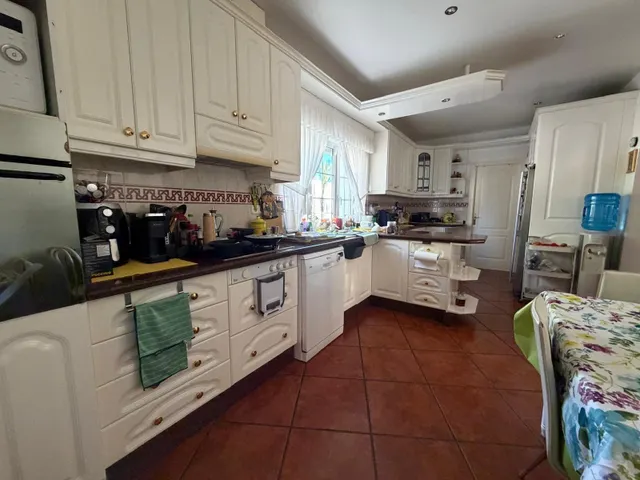 Chalet de lujo en Cabo Roig con 5 hab 5 baños picina propia chalet estilo americano — 32