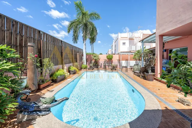 Exclusivo chalet — 2