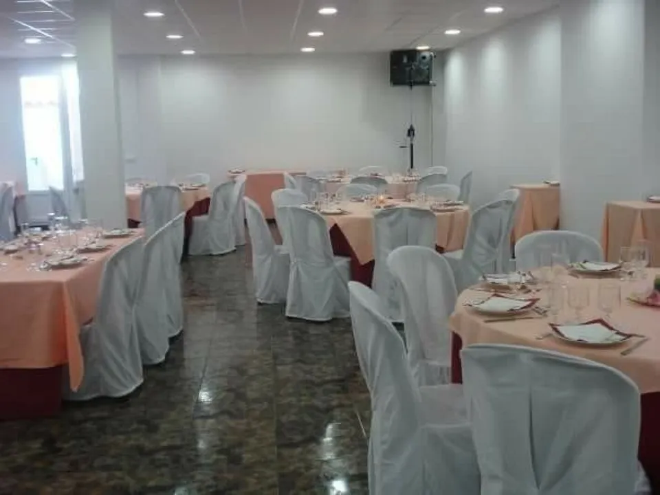 Hotel en venta - Zona turística .Oportunidad !!!!!