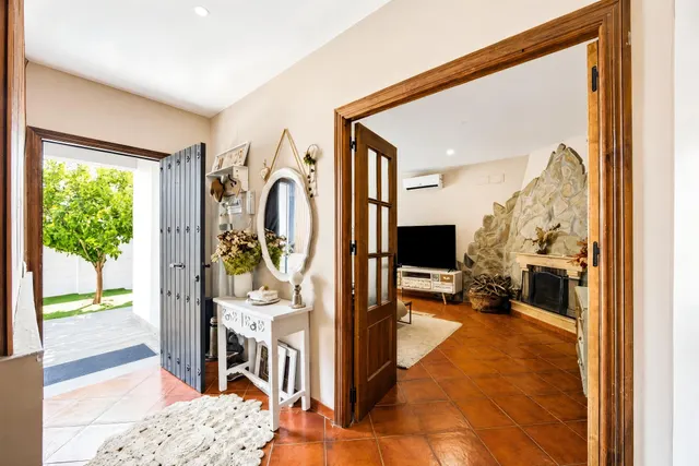 Chalet ideal para vivir todo el año, en la entrada de Chiclana. — 16