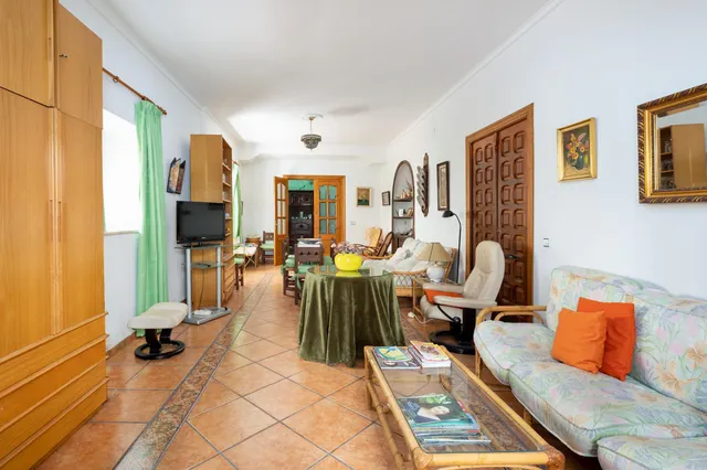 Espectacular e histórica casa señorial en el centro de Ugíjar — 8