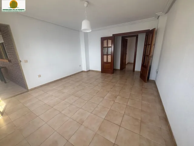 Segunda linea de playa poniente en Benidorm ! 3 habitaciones 2 baños garaje y trastero — 8