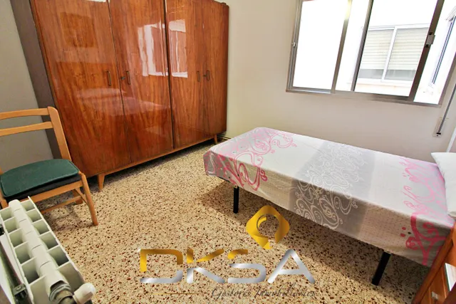 132 M2, 4 habitaciones Y TERRAZA EN VILA-REAL: AQUÍ ESPACIO NO FALTA — 24