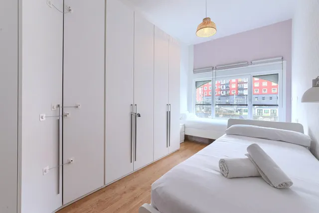 Se vende Espectacular piso con licencia turística a 7 min del Casco Viejo — 24