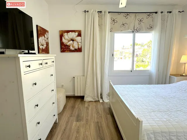 Amplia casa con piscina, chimenea y zona chill out en Cunit !!! — 36
