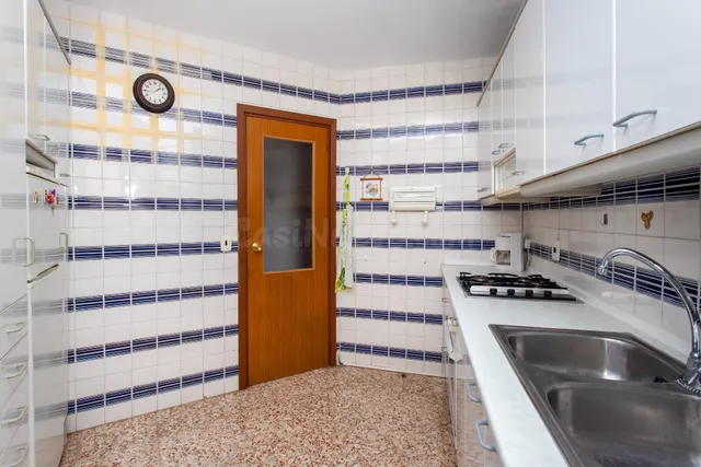 Ático de 3 dormitorios en Playa del Cura, Torrevieja. — 32