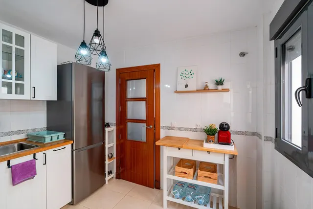 Piso de 3 dormitorios y 2 baños junto al auditorio de El Ejido — 12
