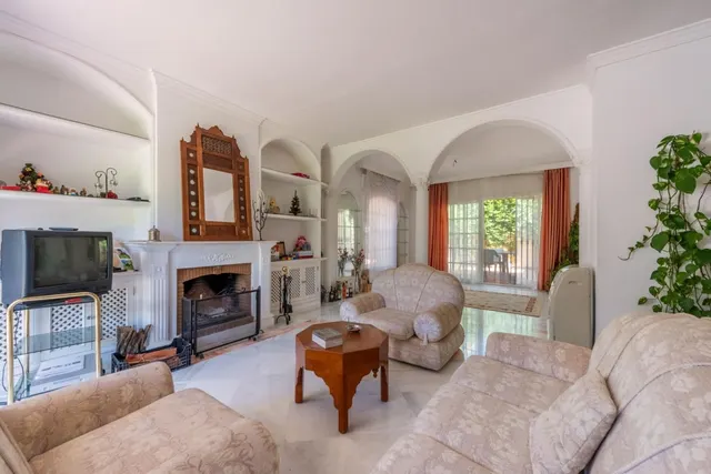 Chalet 8 habitaciones 430m² en venta - Marbella — 16
