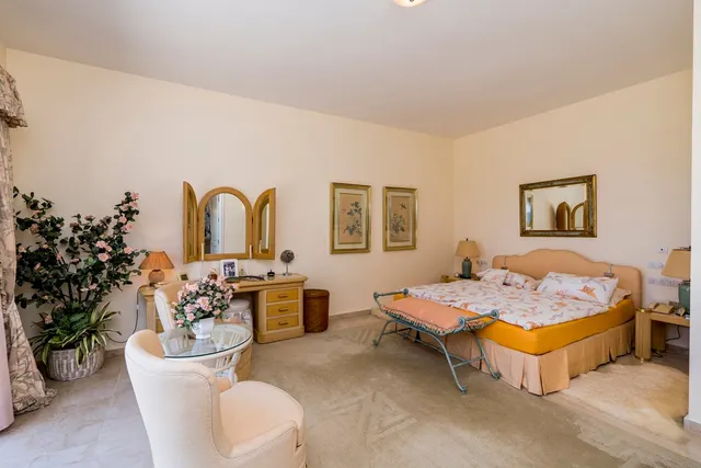Chalet 4 habitaciones 350m² en venta - Marbella — 16