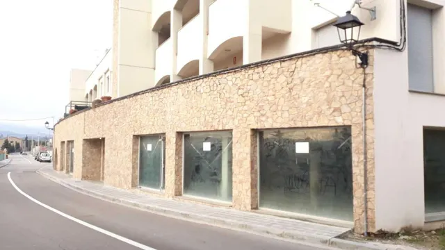 Local comercial 198m² en venta - La fabrica 2