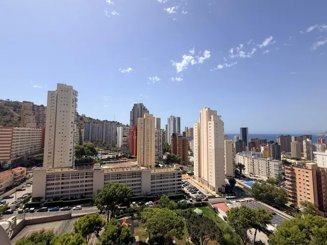 Apartamento reformado con 1 dormitorio en zona Rincon de Loix — 6