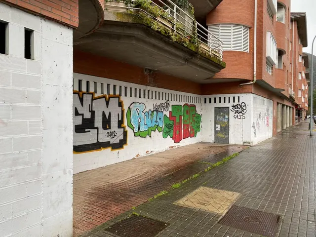 LOCAL COMERCIAL EN PARQUE TEMPLE- PONFERRADA — 3
