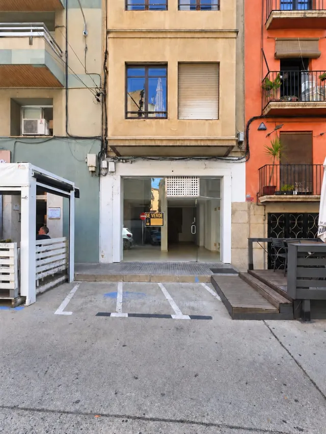 Local comercial de 111 m2 en pleno centro de Tortosa — 17
