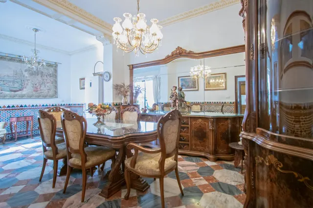 Magnífica casa junto a la Puerta del Osario, Sevilla — 15