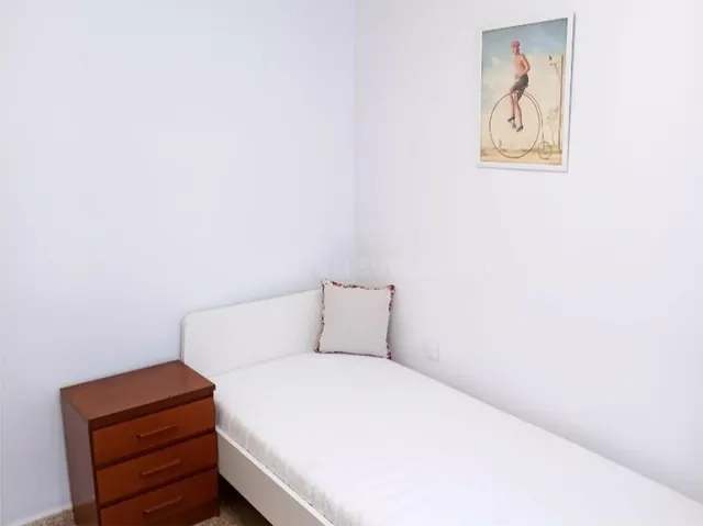 Se vende piso en Torrefiel, Valencia - foto 4