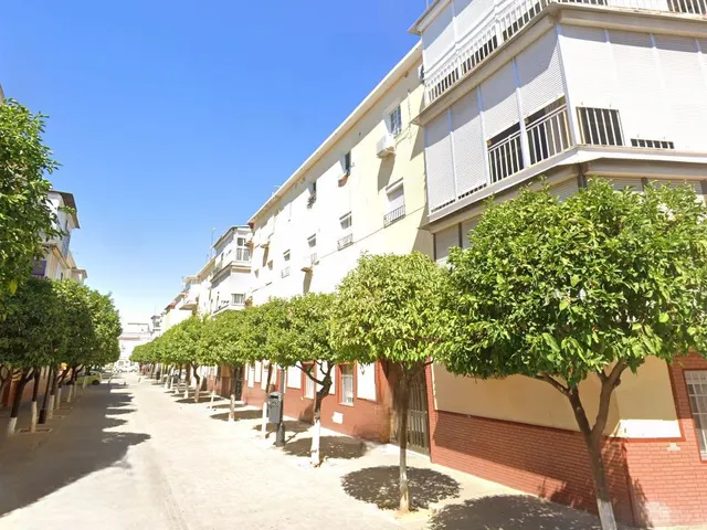 VENTA DE PISO EN SEVILLA — 2