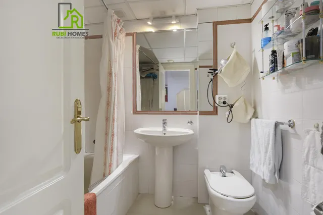 CASA ADOSADA EN VENTA - GRANADA (El Realejo) — 10