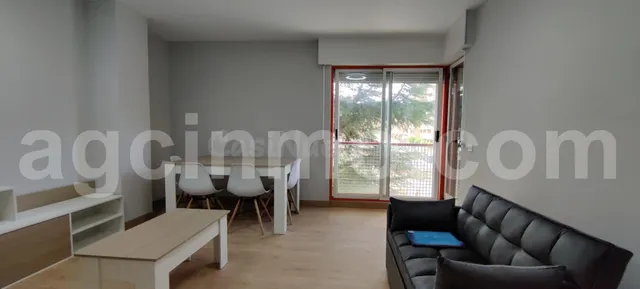 Piso en alquiler — 4